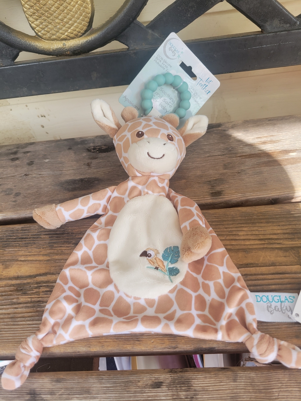 DOUGLAS GEORGIE the GIRAFFE SNUGGLER NWT Teether plush giraffe security Blanket